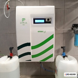 Generator dwutlenku chloru Lotus ze zbiornikami reagentów